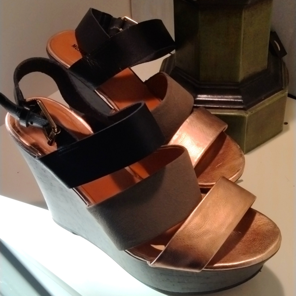 Wedge sandles